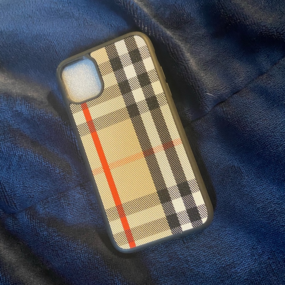⭐️NEW⭐️ I-Phone 11 Case